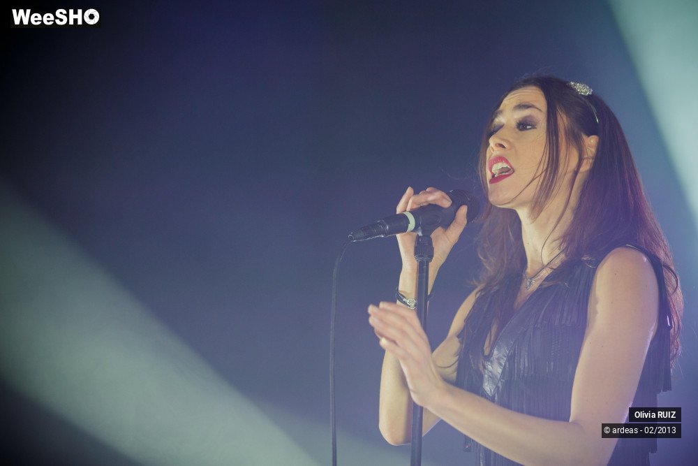 5/34 photos du spectacle Olivia Ruiz