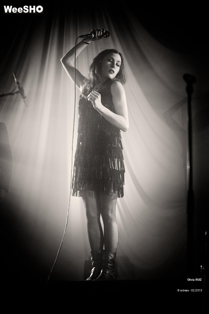 27/34 photos du spectacle Olivia Ruiz