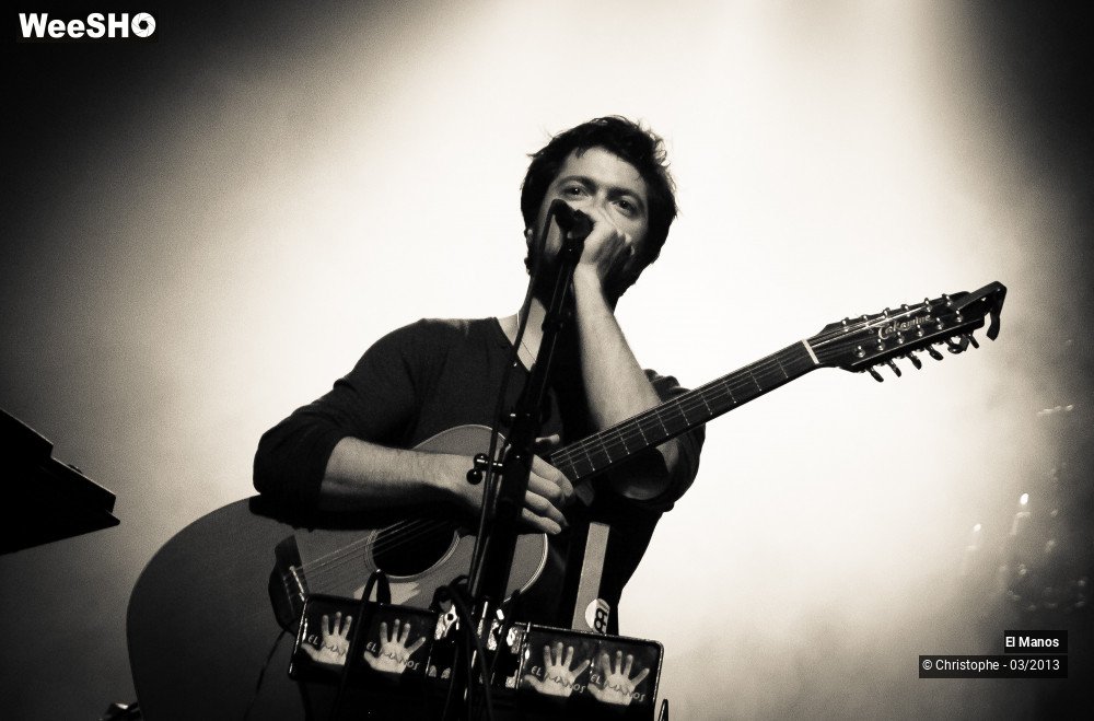 8/44 photos du spectacle El manos