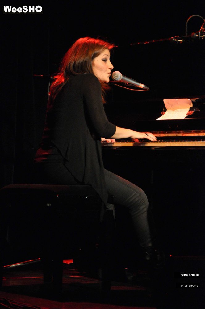 13/17 photos du spectacle Audrey Antonini