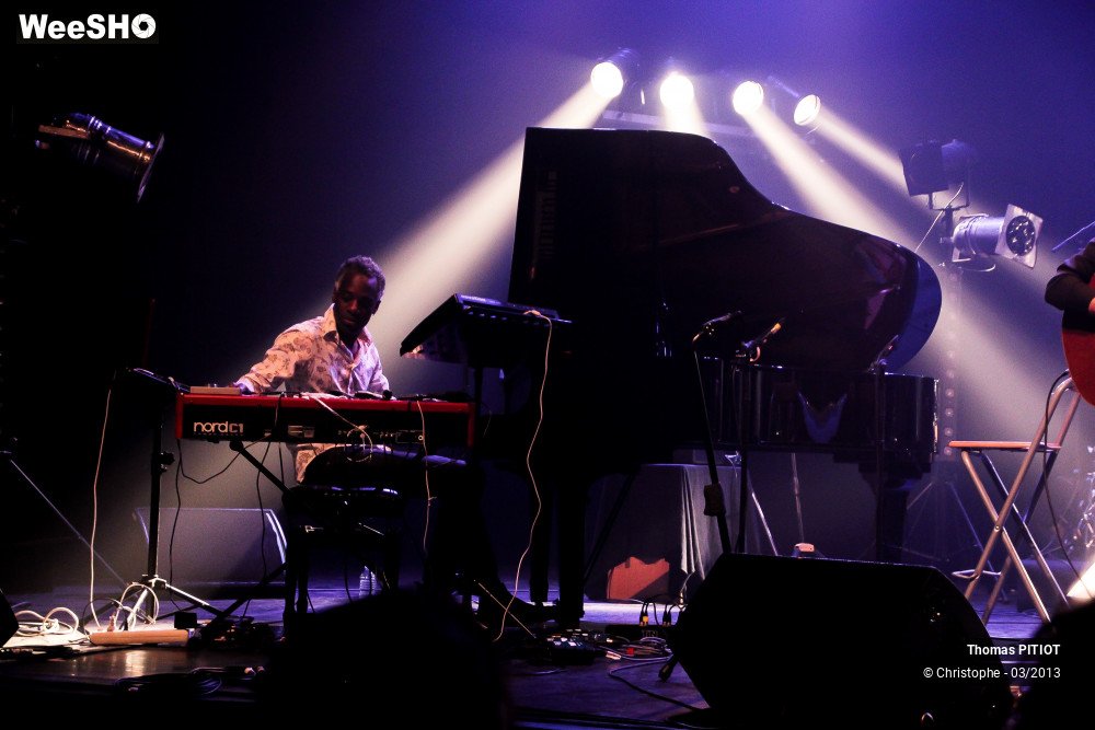 13/33 photos du spectacle Thomas Pitiot