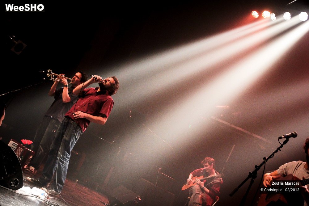 6/44 photos du spectacle Zoufris Maracas