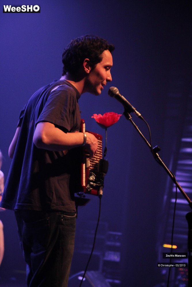 27/44 photos du spectacle Zoufris Maracas