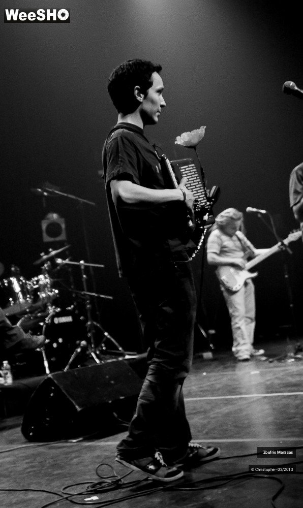 40/44 photos du spectacle Zoufris Maracas