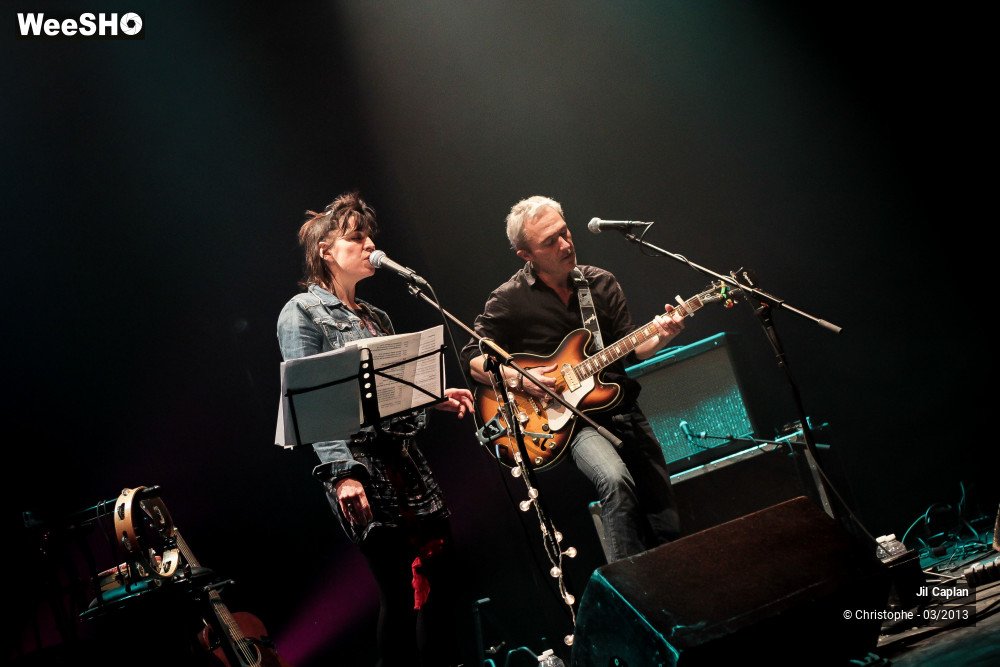 18/44 photos du spectacle Jil Caplan