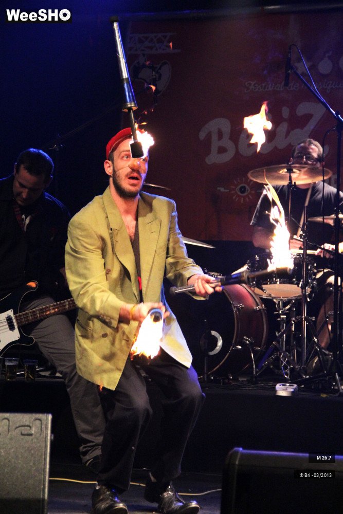 6/10 photos du spectacle M 26.7