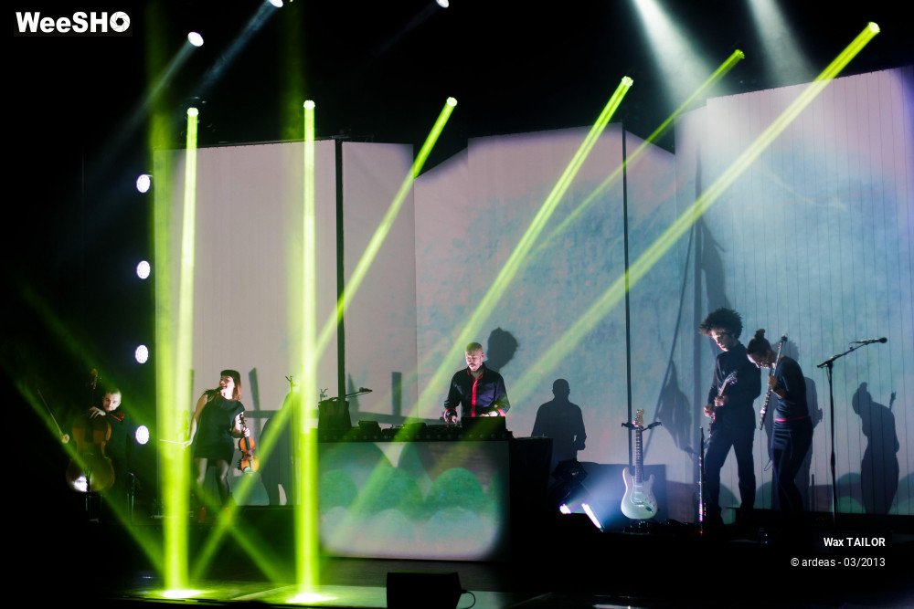 2/33 photos du spectacle Wax Tailor