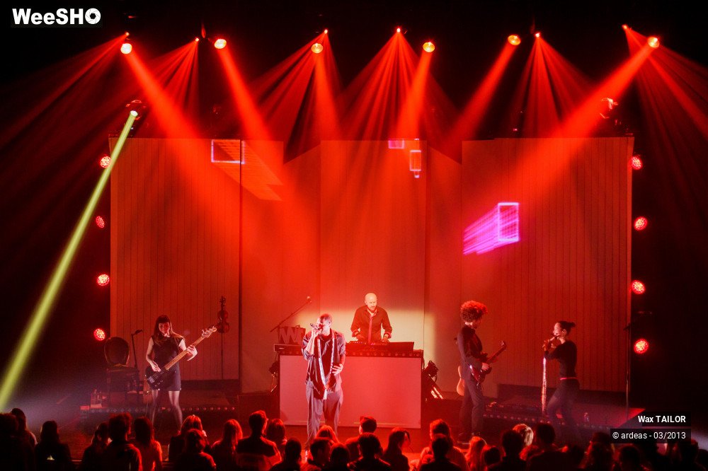 7/33 photos du spectacle Wax Tailor