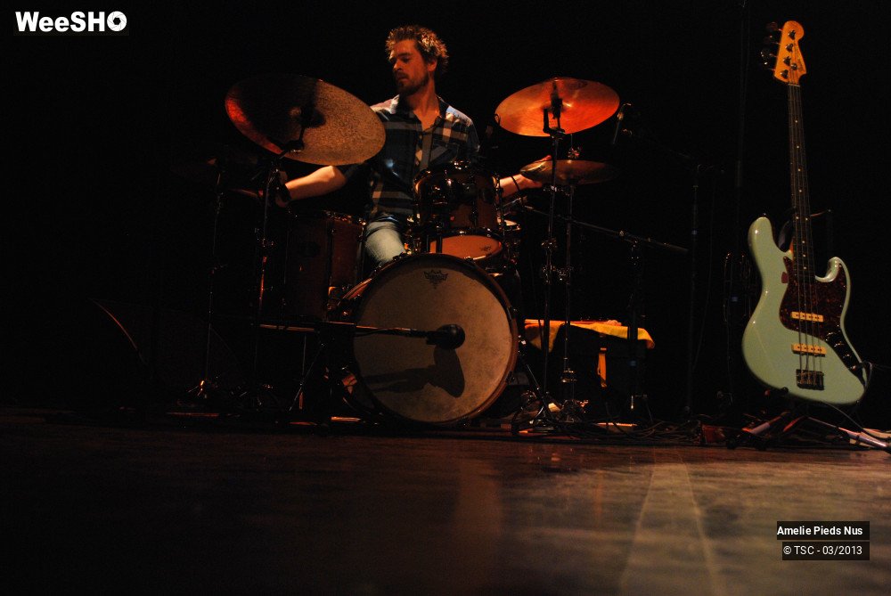 3/12 photos du spectacle Amelie pieds nus