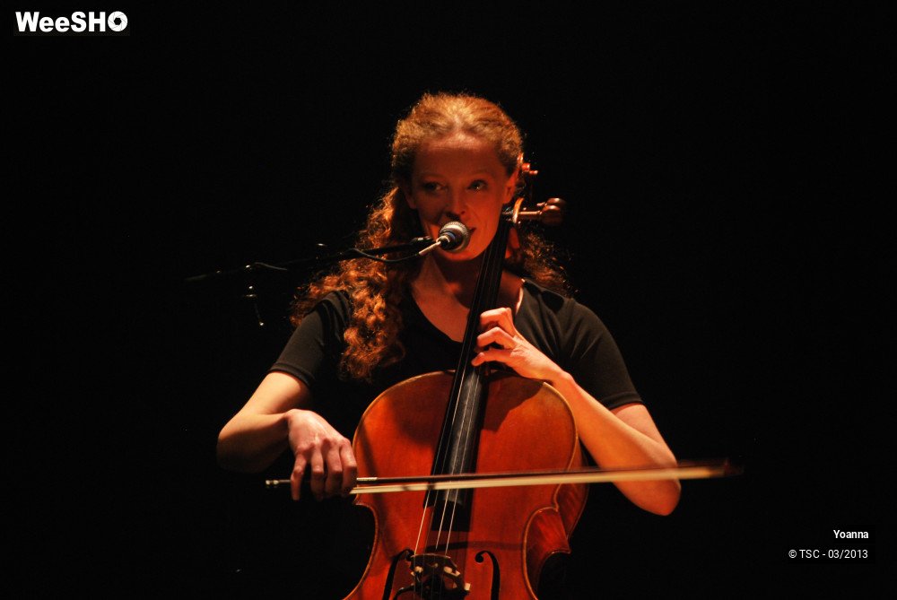 13/22 photos du spectacle Yoanna