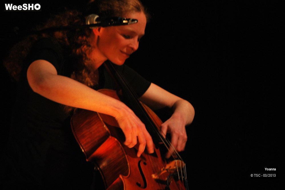 14/22 photos du spectacle Yoanna