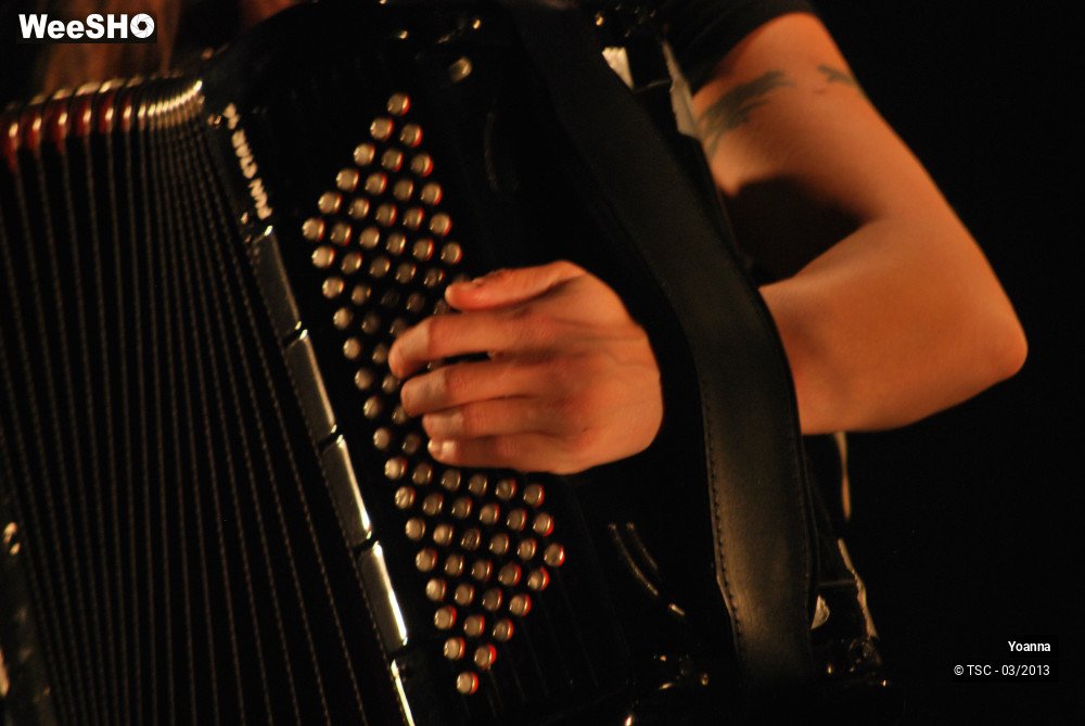 15/22 photos du spectacle Yoanna