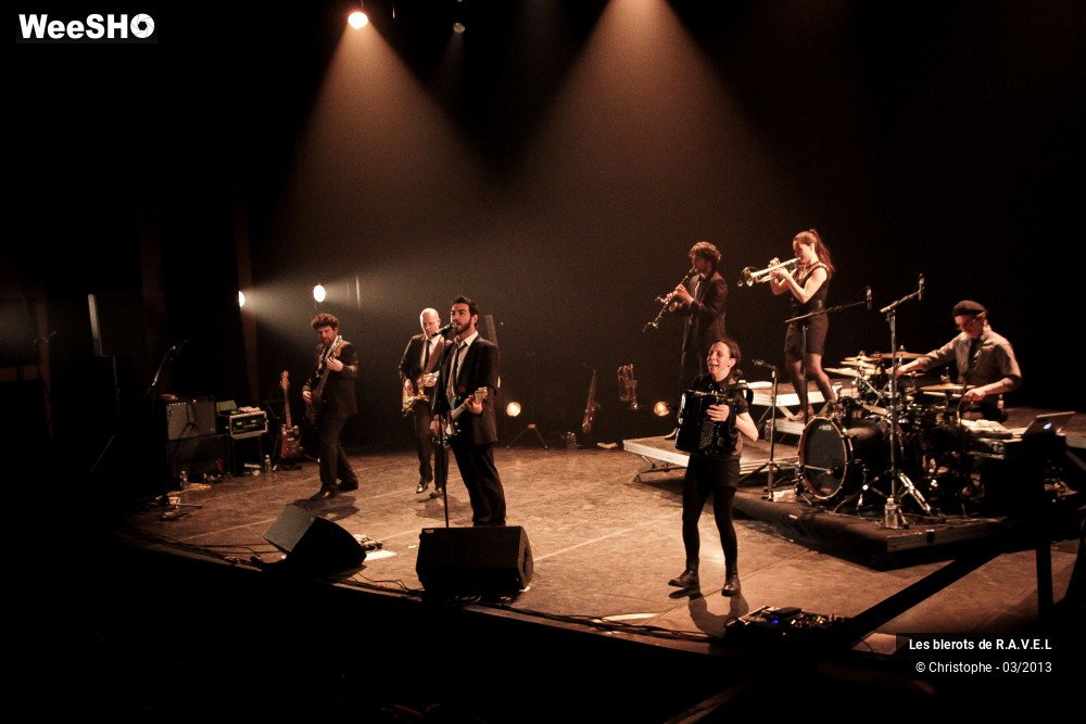 18/47 photos du spectacle Les Blerots de R.A.V.E.L
