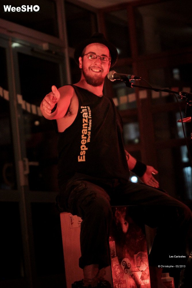 33/44 photos du spectacle Les Caricoles