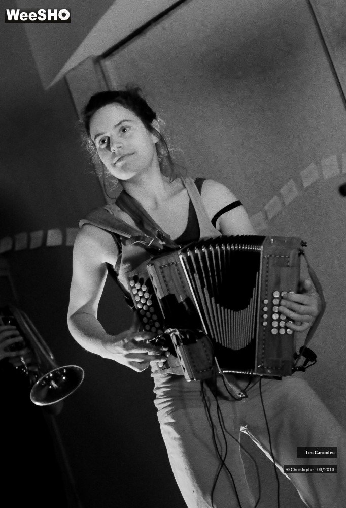 40/44 photos du spectacle Les Caricoles