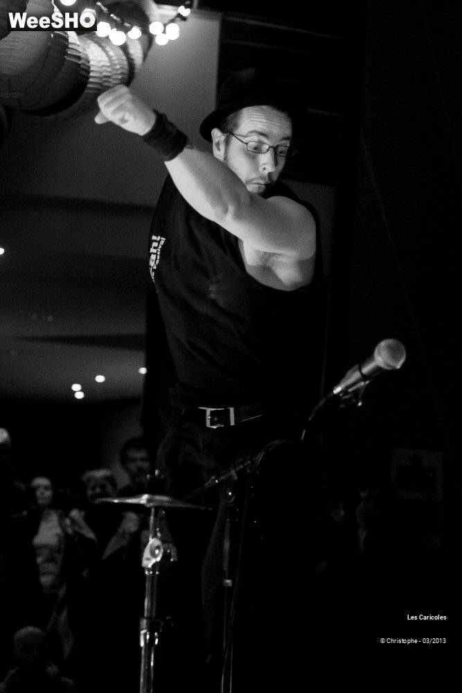 44/44 photos du spectacle Les Caricoles