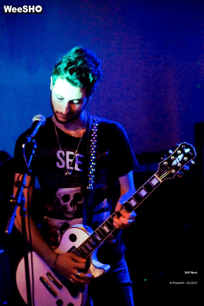 22/38 photos du spectacle Stiff Neck