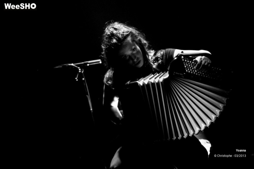 9/38 photos du spectacle Yoanna