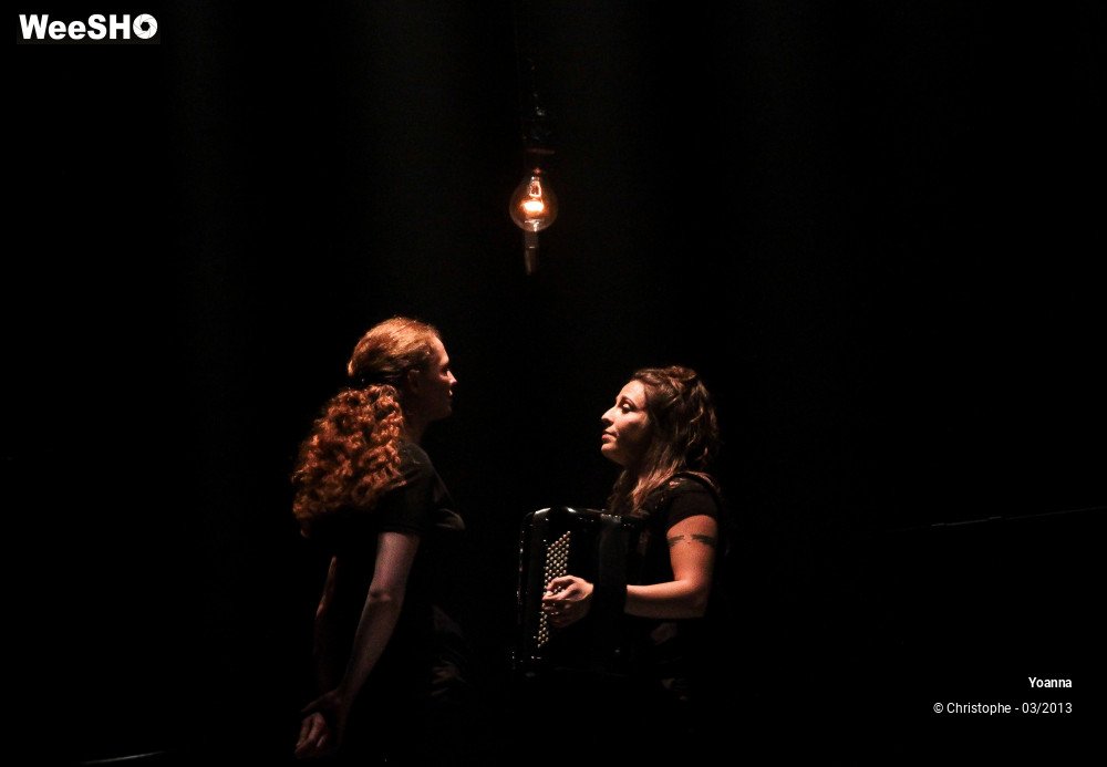 14/38 photos du spectacle Yoanna