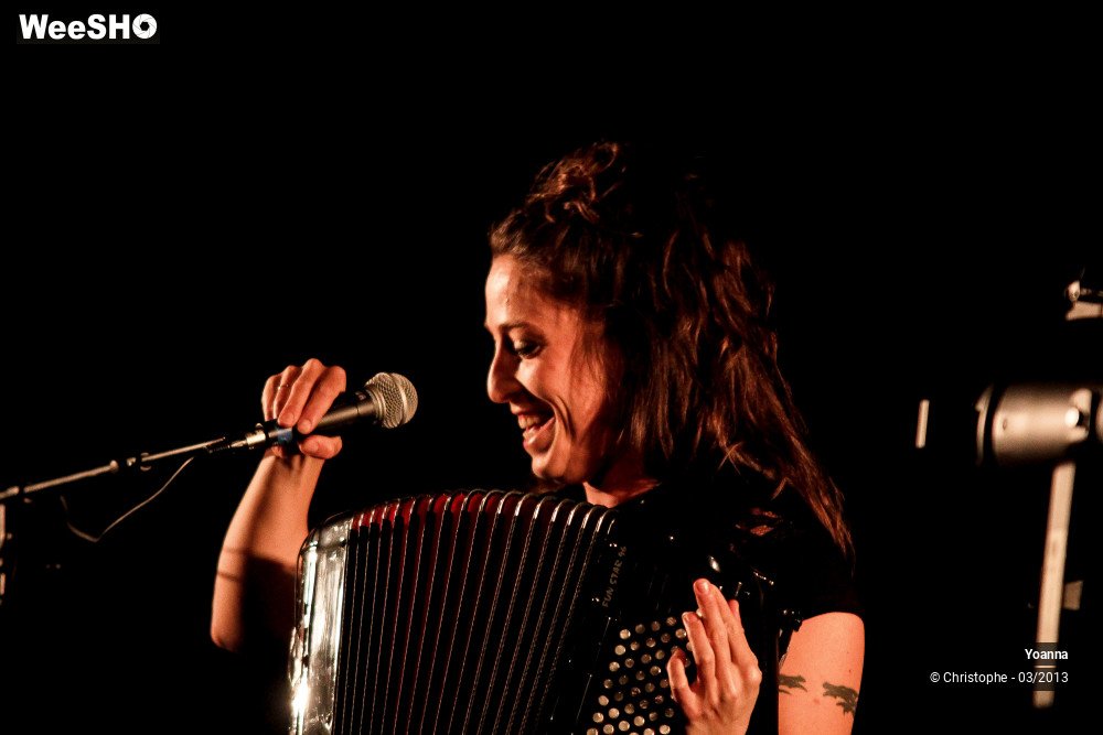 17/38 photos du spectacle Yoanna