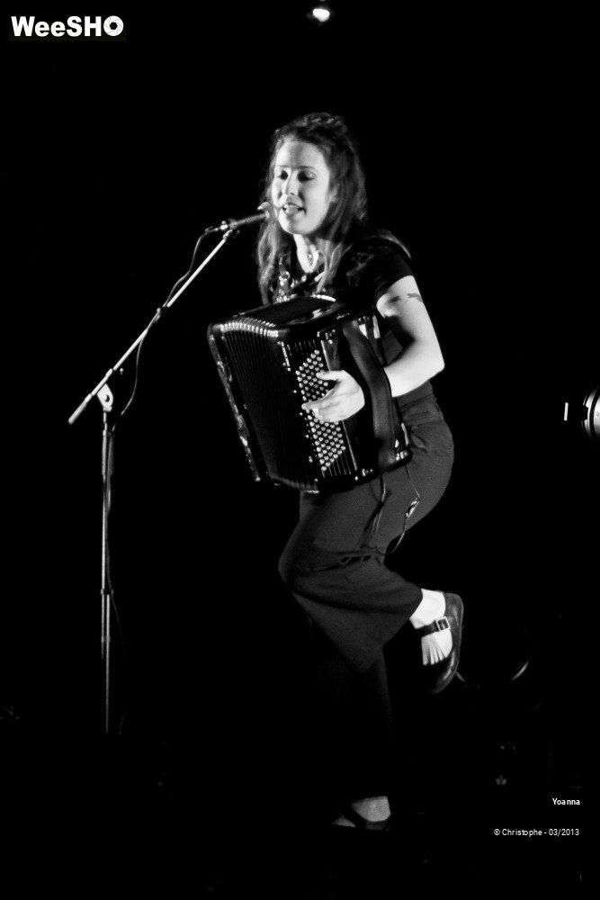 19/38 photos du spectacle Yoanna