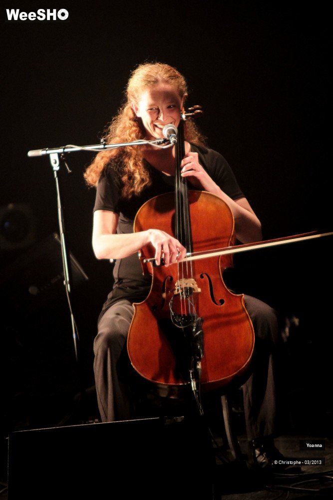 25/38 photos du spectacle Yoanna