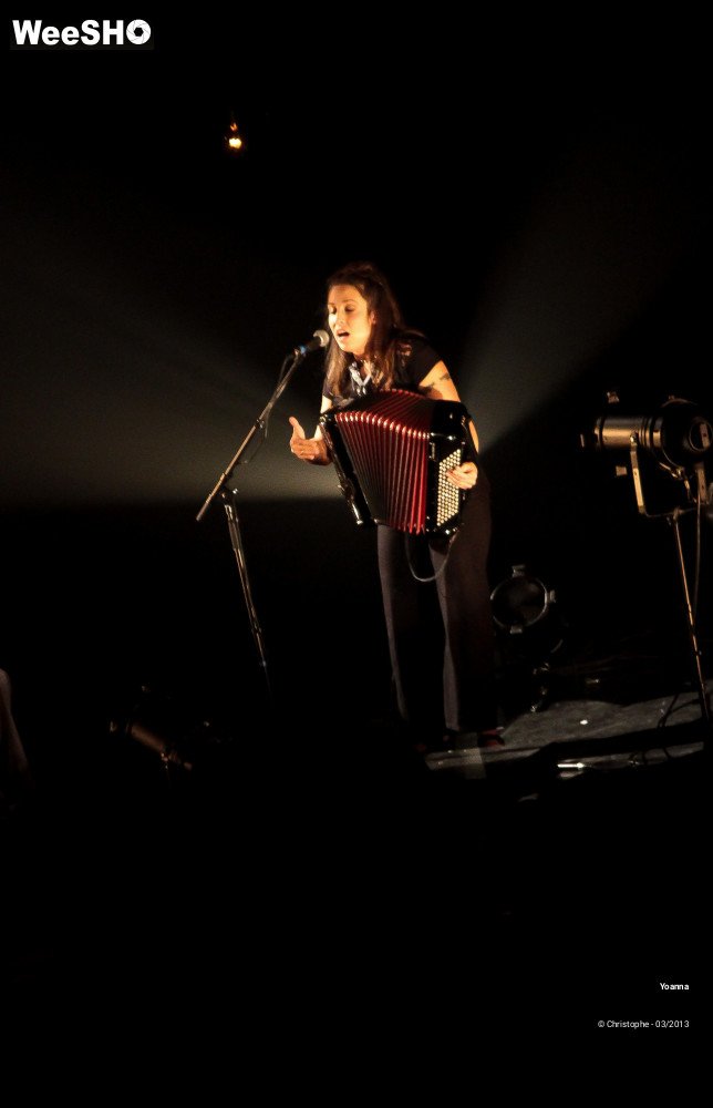 28/38 photos du spectacle Yoanna