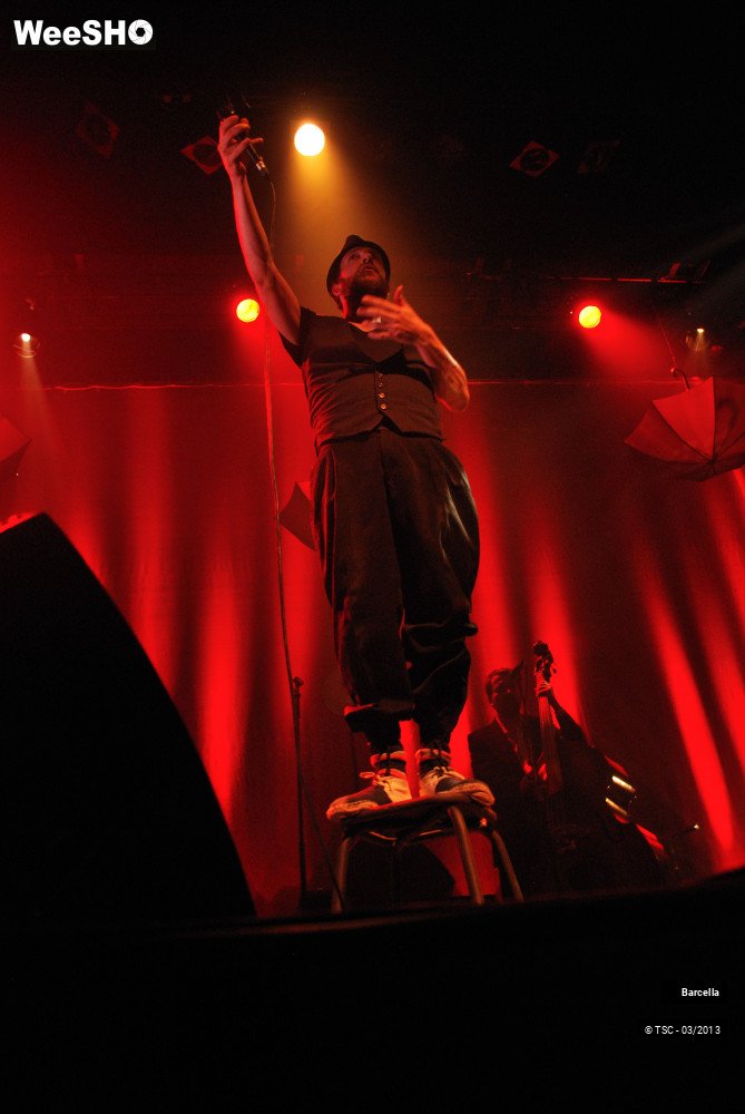 21/25 photos du spectacle Barcella