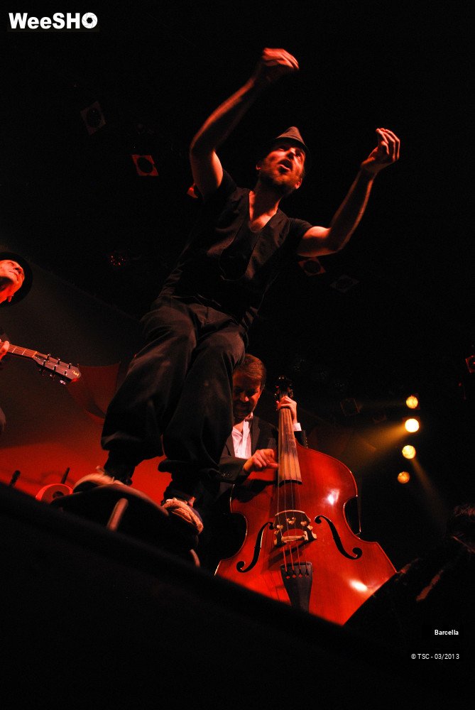 22/25 photos du spectacle Barcella