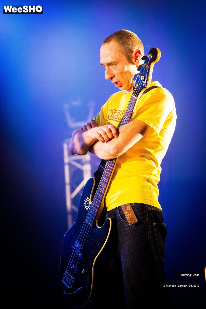 19/39 photos du spectacle Burning Heads