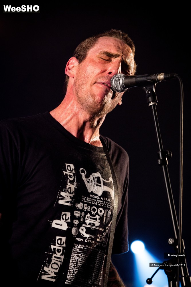28/39 photos du spectacle Burning Heads