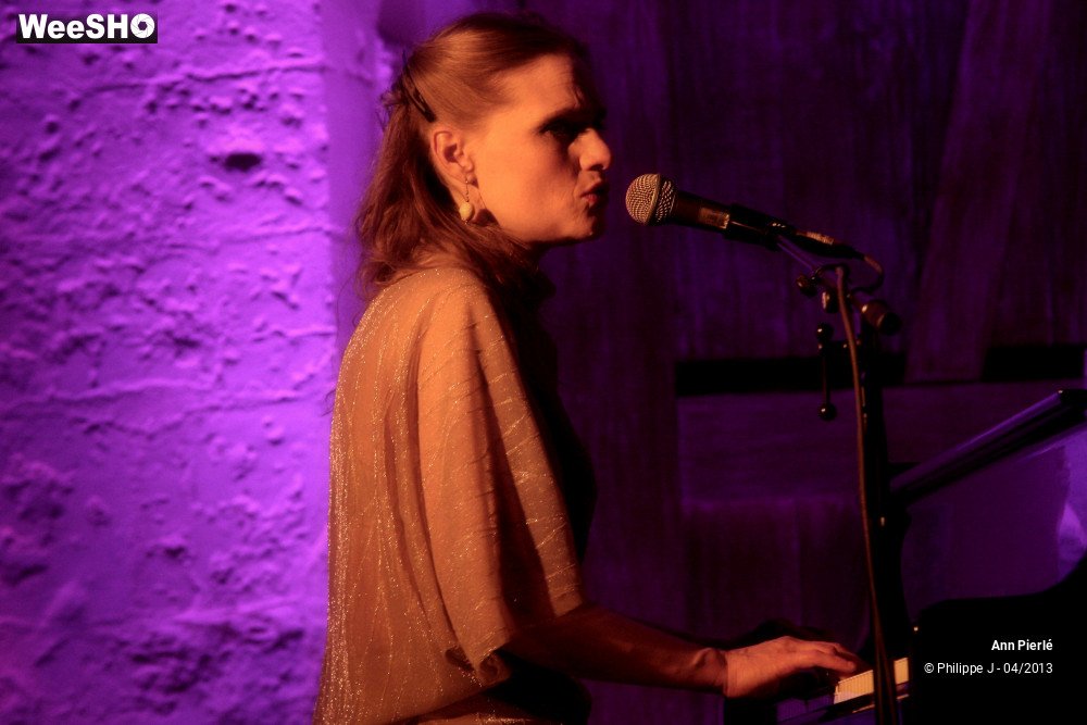 3/8 photos du spectacle Ann Pierlé