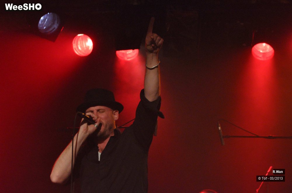 2/39 photos du spectacle R.Wan 