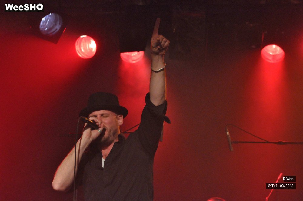 6/39 photos du spectacle R.Wan 