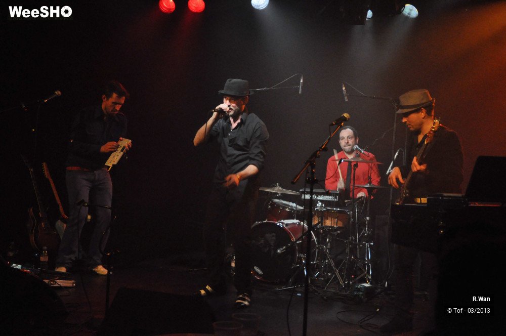 11/39 photos du spectacle R.Wan 