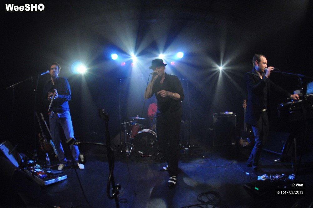 15/39 photos du spectacle R.Wan 