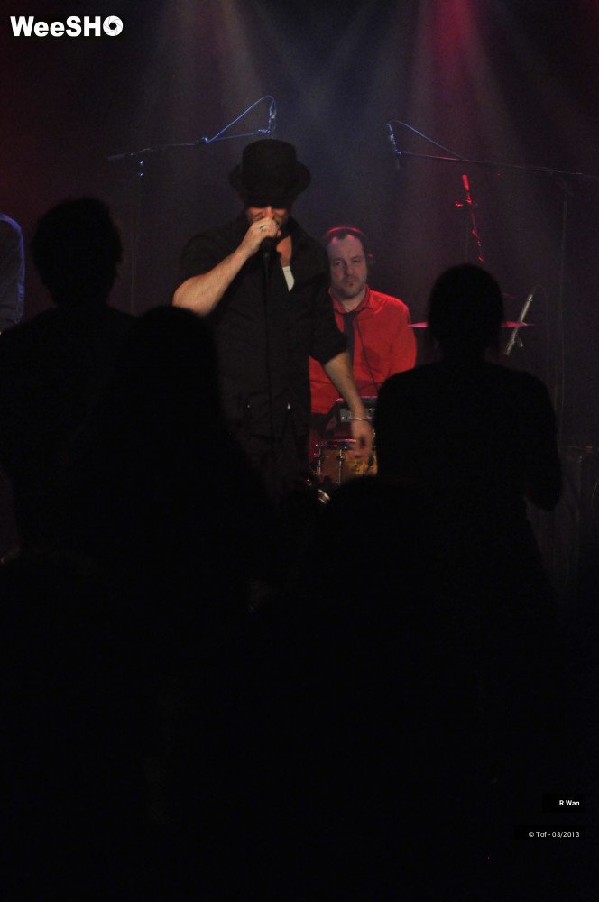 31/39 photos du spectacle R.Wan 