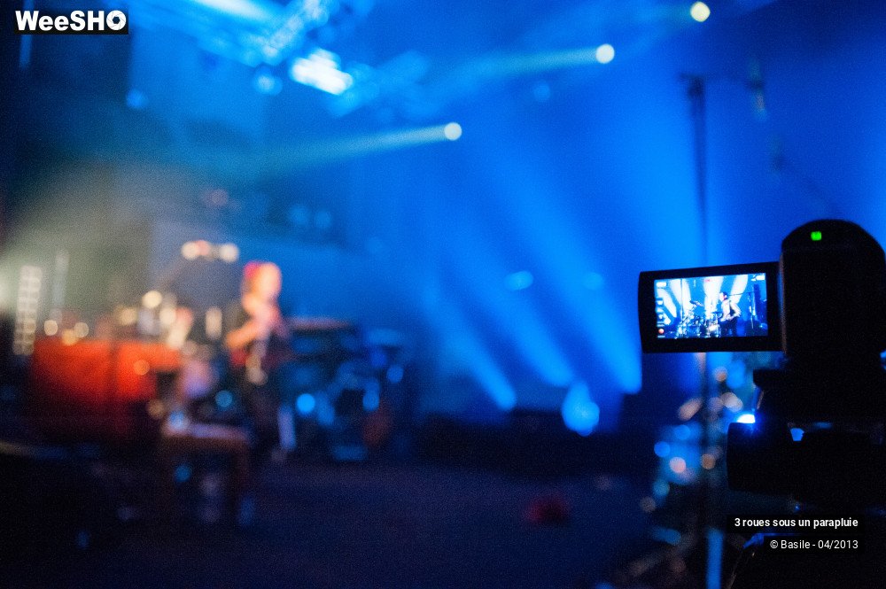 5/25 photos du spectacle 3 Roues sous un Parapluie