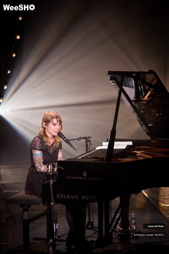 20/28 photos du spectacle Coeur de pirate