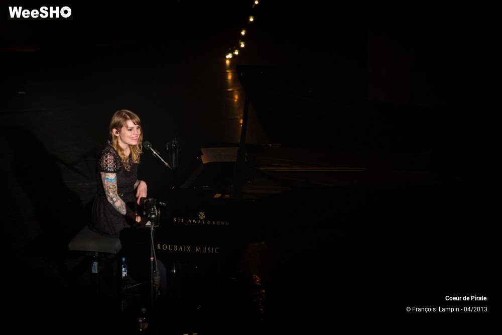 26/28 photos du spectacle Coeur de pirate