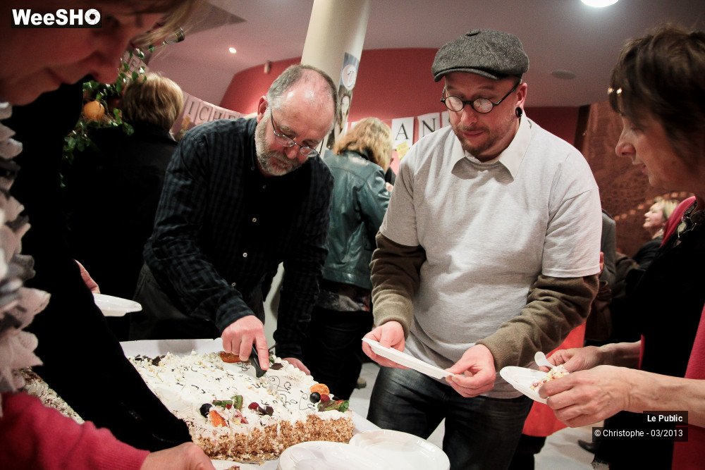 15/50 photos du spectacle A Travers Chants Staff