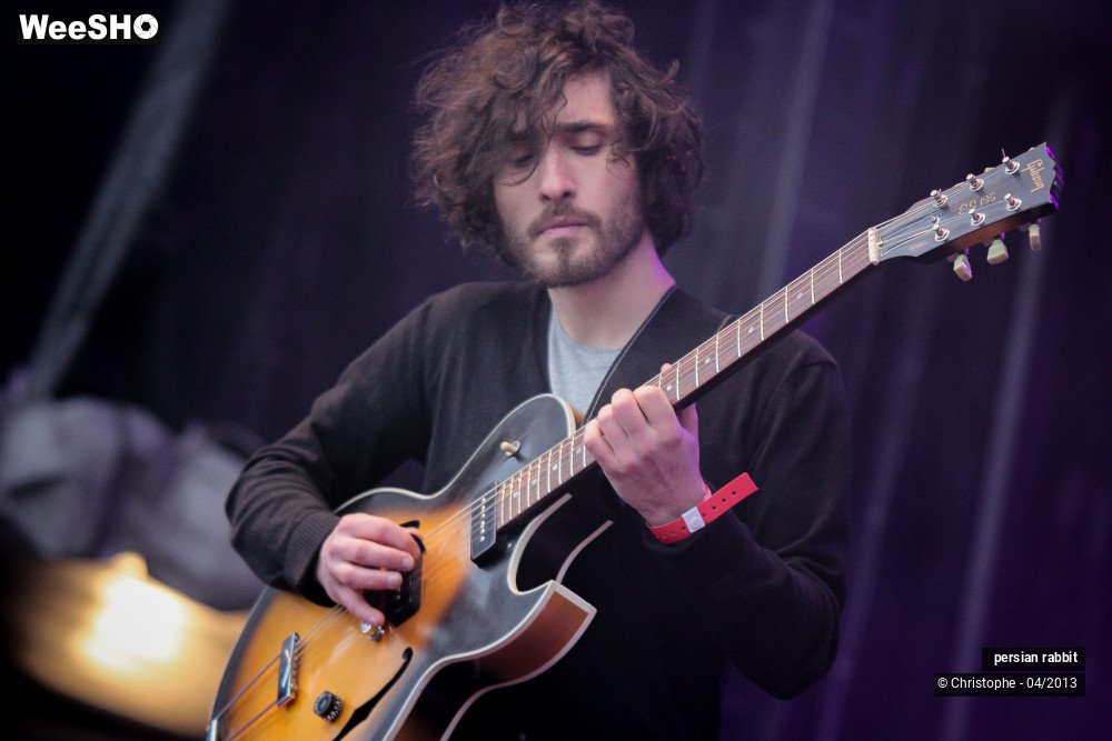 9/44 photos du spectacle persian rabbit