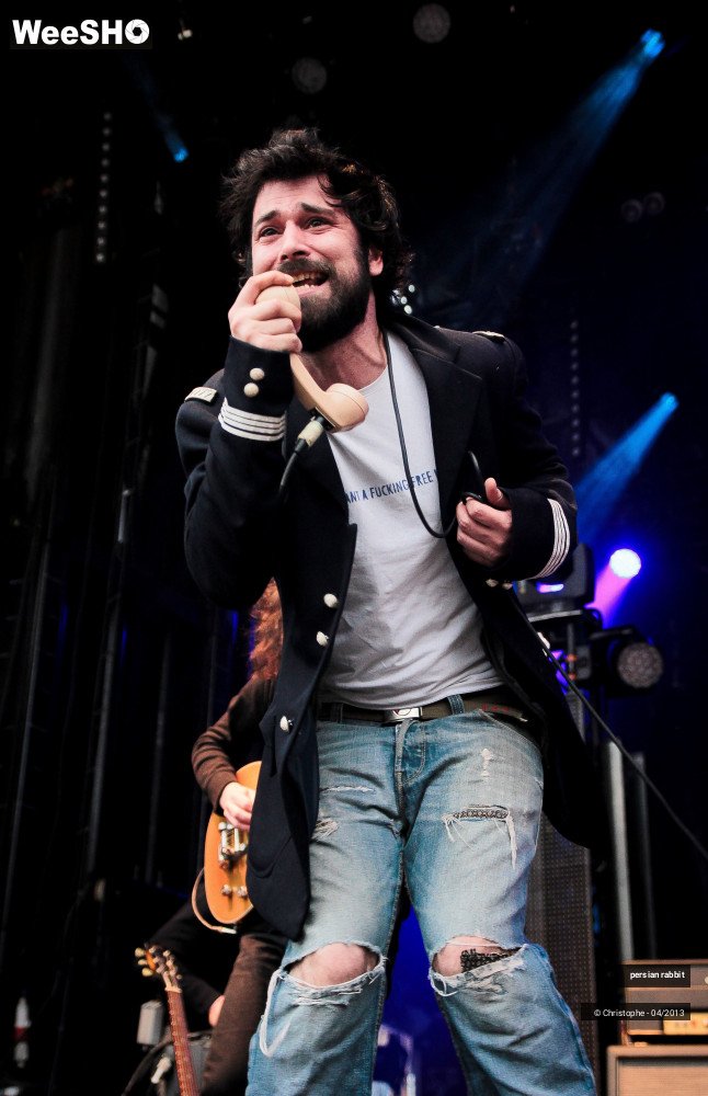 28/44 photos du spectacle persian rabbit