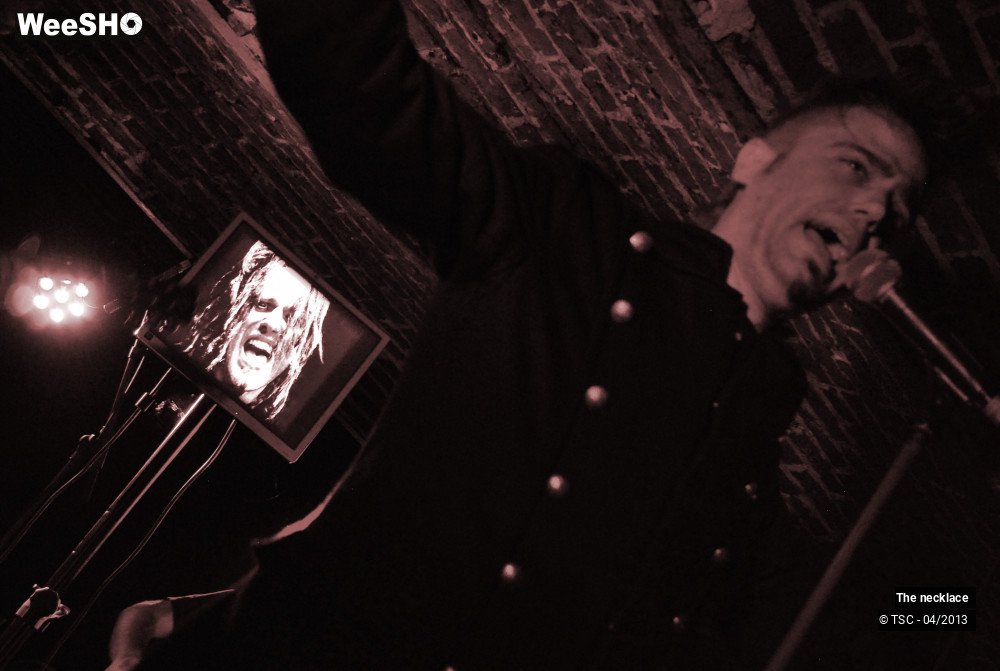 1/21 photos du spectacle The necklace