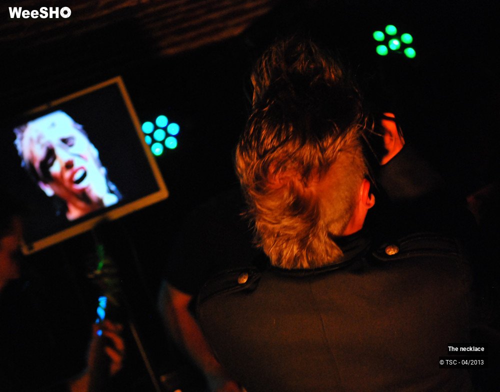 14/21 photos du spectacle The necklace