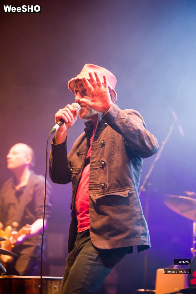 32/33 photos du spectacle Jef Kino