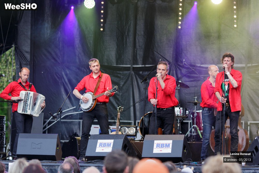 27/30 photos du spectacle Lenine Renaud