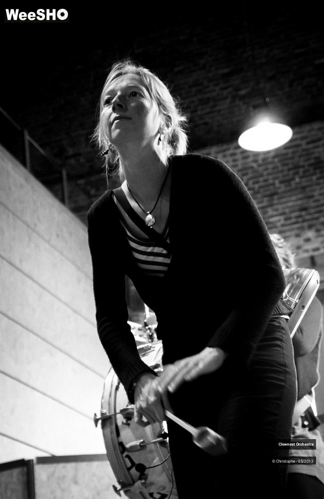 26/44 photos du spectacle Clownest Orchestra