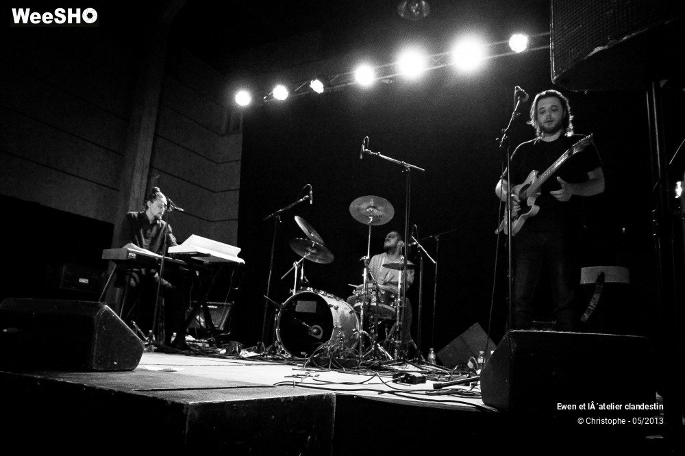 14/39 photos du spectacle Ewen et l'atelier clandestin