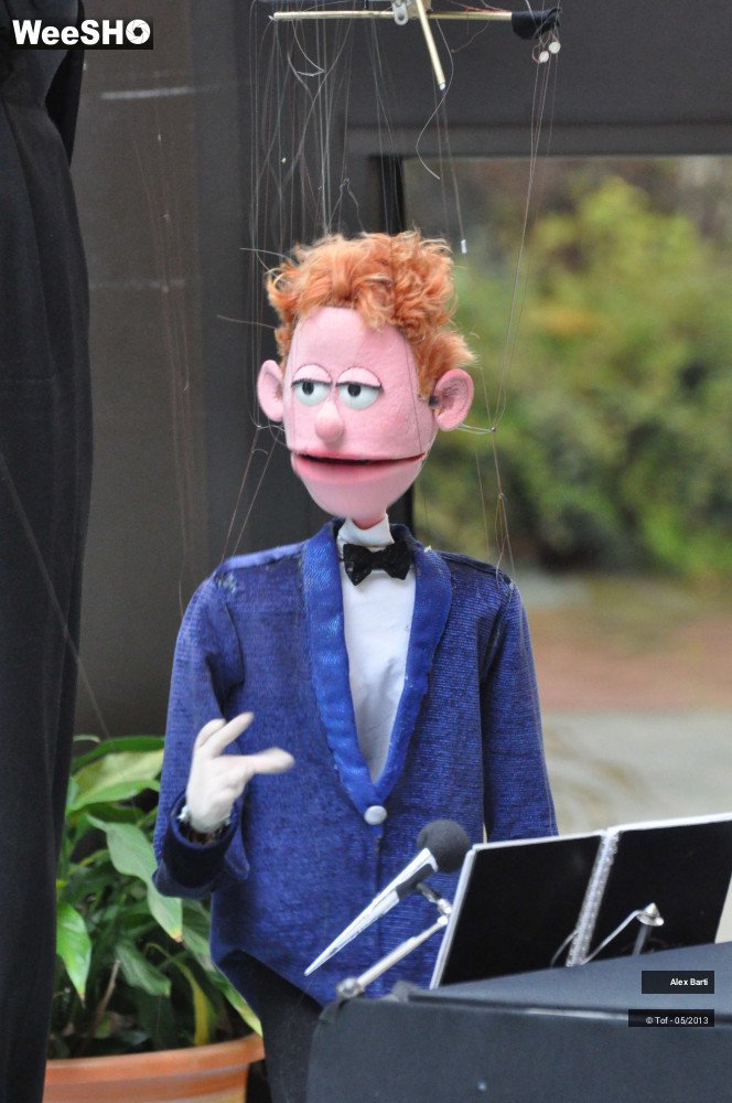 19/21 photos du spectacle Alex Barti Puppetshow